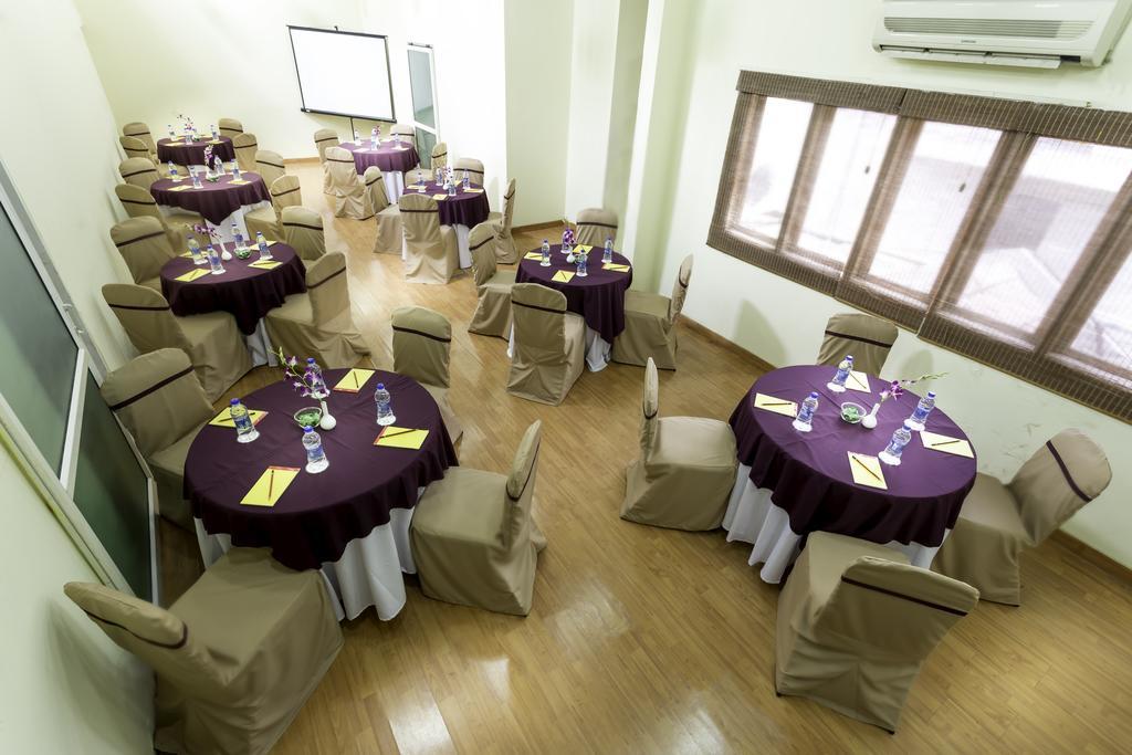 Hm Suites & Studios Μπανγκαλόρ Εξωτερικό φωτογραφία